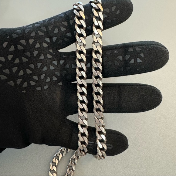 22.25” Cuban Link 925 sterling silver necklace - Picture 4 of 4